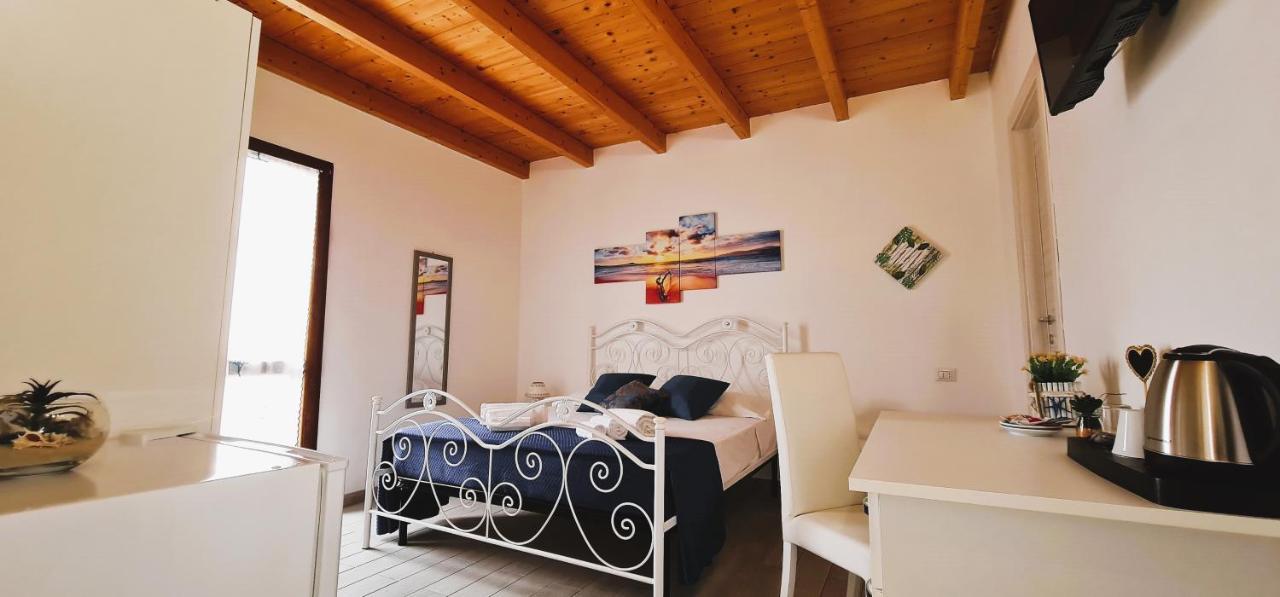 Kalispera Hotel Torre Lapillo Kültér fotó