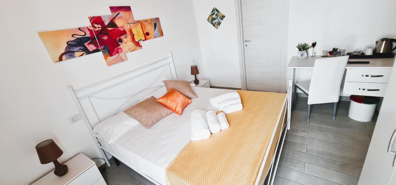 Kalispera Hotel Torre Lapillo Kültér fotó